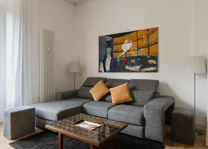 Heart Duomo Missori * 米兰