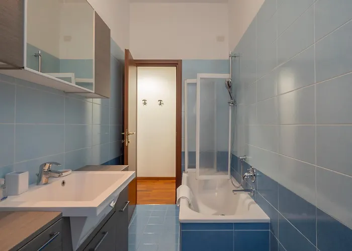 Xenia - Renovated Two-room In Fiera Area Apartmán Milán