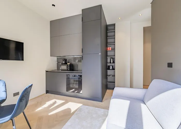 公寓 Luxury Nel Cuore Di