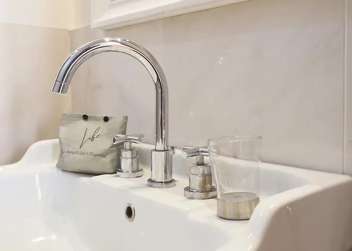 Contempora - Spacious One-bedroom For 4 People - Castello Sforzesco Apartmán