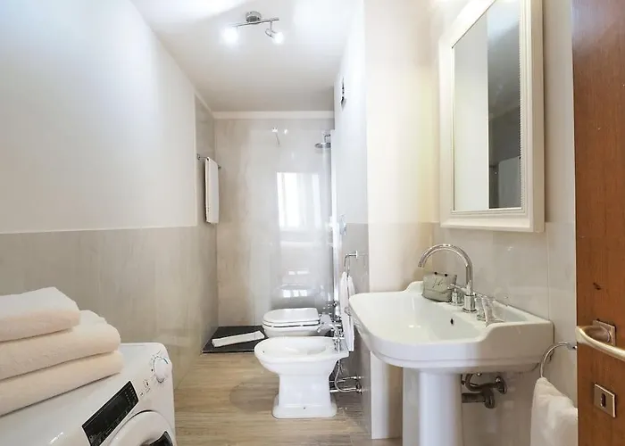 Contempora - Spacious One-bedroom For 4 People - Castello Sforzesco