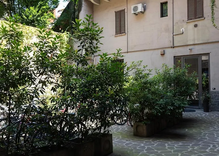 Youhosty - Confalonieri 21 Μιλάνο