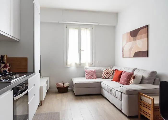 Youhosty - Colonna 59 * Milano