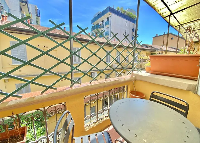 公寓 In Coorte Di Prestigio Salutati *