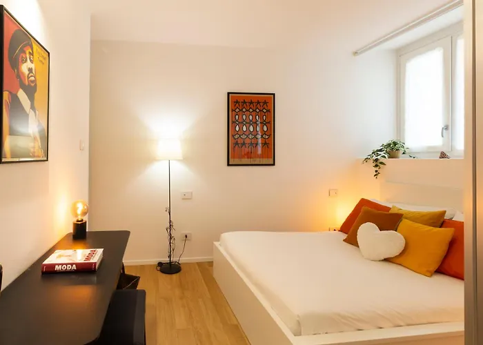 Govone Fashion House *