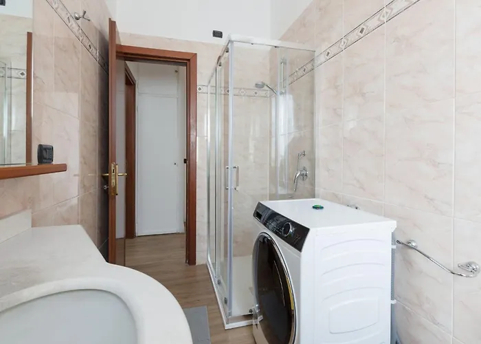 Appartamento Guesthost - Corso Lodi Modern With Balcony