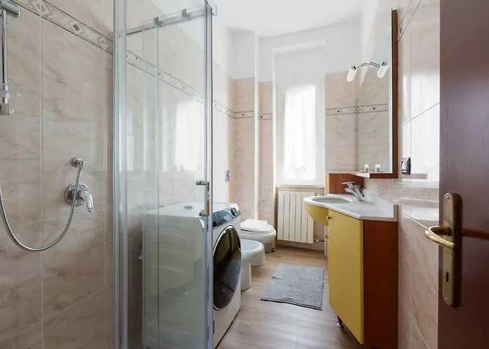 Guesthost - Corso Lodi Modern With Balcony Apartamento Milán