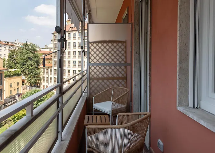 Heart Duomo Missori 公寓