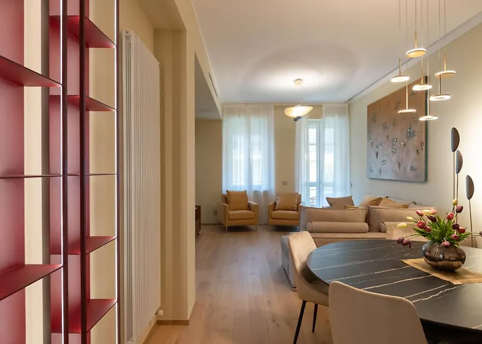 Heart Duomo Missori * 米兰