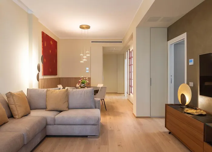 Heart Duomo Missori * 米兰