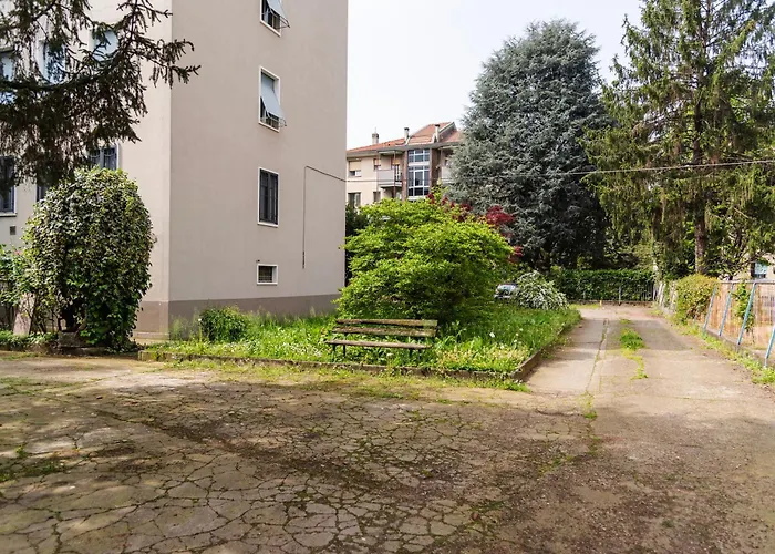 Youhosty- Terragni 31 Apartmán *