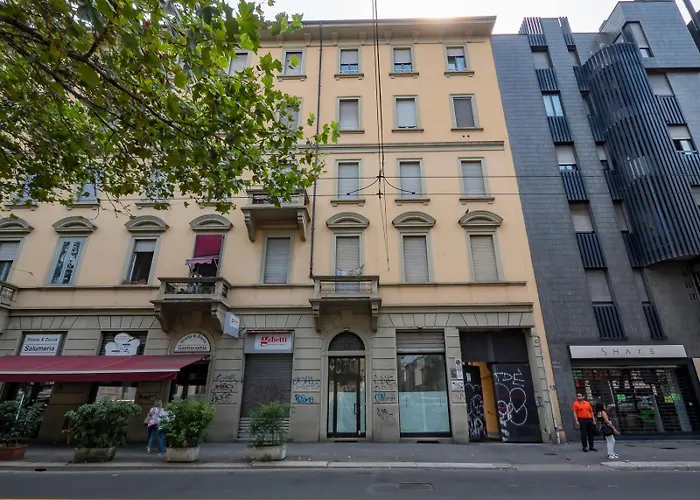 Youhosty - Porta Romana Sx *