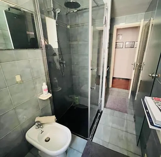 Sempione Comfort Con Balcone A Apartmán