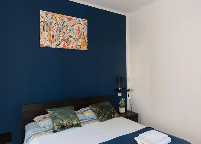 Behind Duomo * Milano