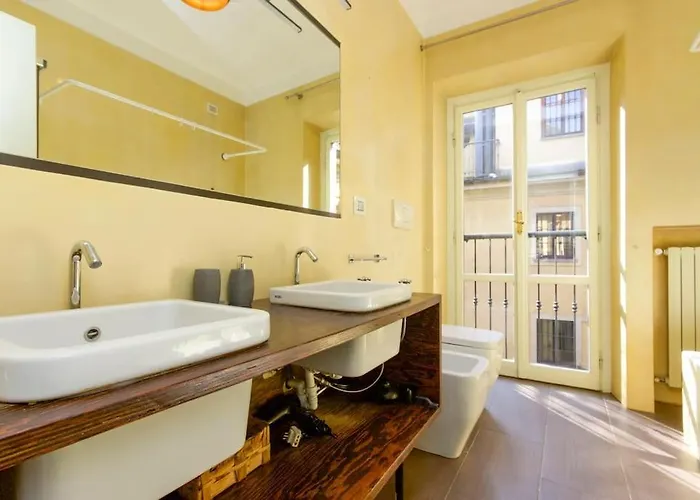 Duomo Big House130mq Vista Tempio 아파트