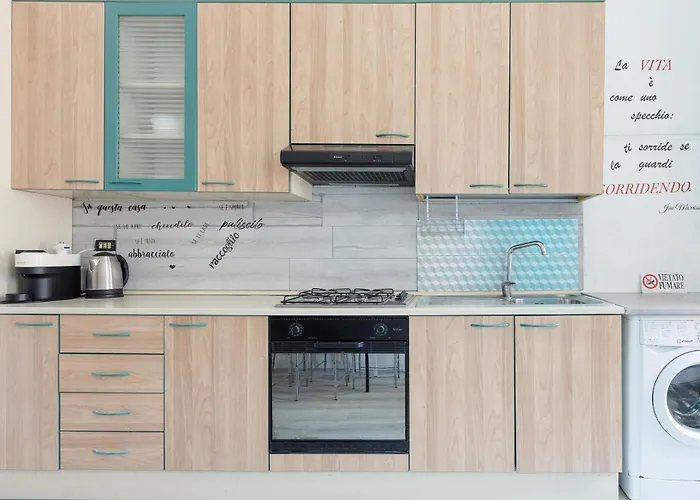 Guesthost - Turquoise Mini Flat Near Fs Appartement *