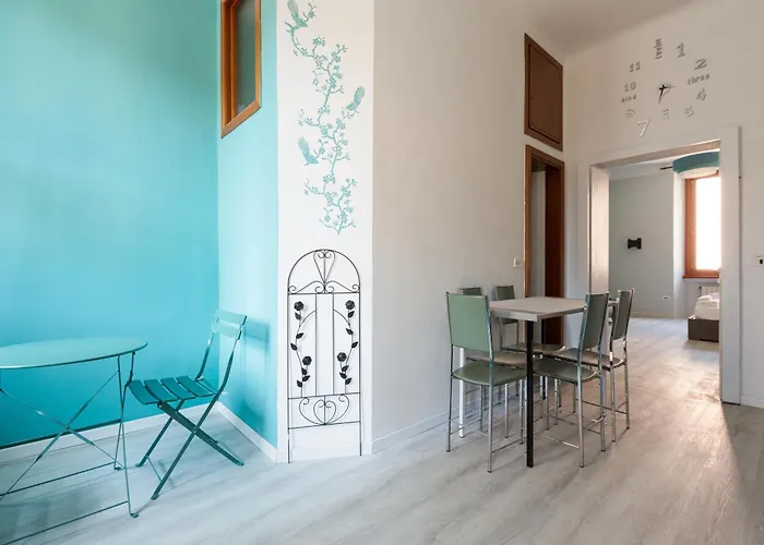 Guesthost - Turquoise Mini Flat Near Fs *