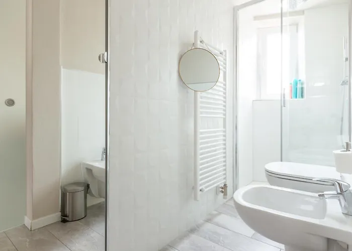 Appartement Stylish Studio, Skyline View, Modern Amenities Milaan