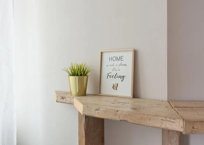 Appartement Stylish Studio, Skyline View, Modern Amenities Milaan