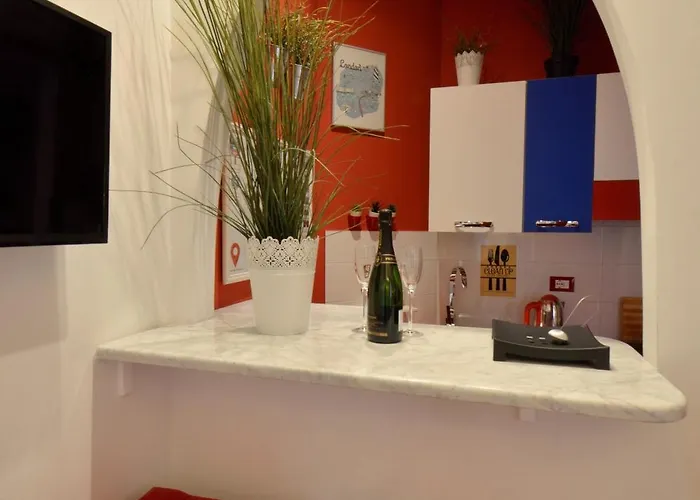 아파트 Bellissimo Mini Deluxe Di Design E A Tema Inghiterra - Potente Wi-fi Ottimo Il Collegamento Con Aeroporto Di Malpensa E Rho Fiera, Vicino A 3 Linee Metropolitane *