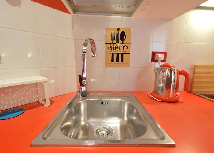 Bellissimo Mini Deluxe Di Design E A Tema Inghiterra - Potente Wi-fi Ottimo Il Collegamento Con Aeroporto Di Malpensa E Rho Fiera, Vicino A 3 Linee Metropolitane 아파트