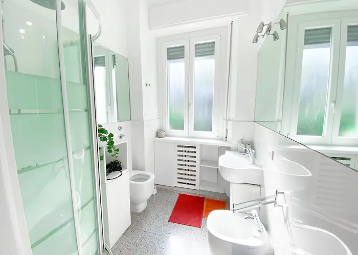 Santorsola 5 - Modern Duomo Milán