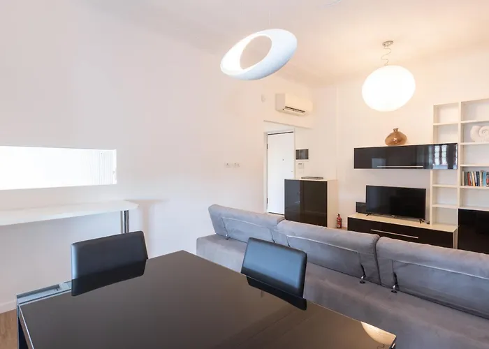 Ampio Bilocale Dateo - Mirable Pm Apartmán *