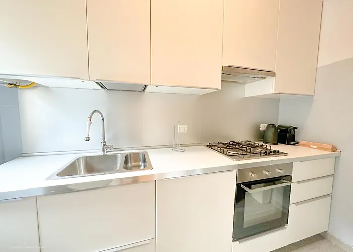 Ranzoni 21 - 15 Min Dal Duomo アパート ミラノ