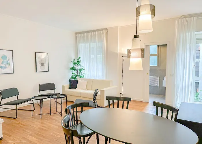 アパート Ranzoni 21 - 15 Min Dal Duomo ミラノ