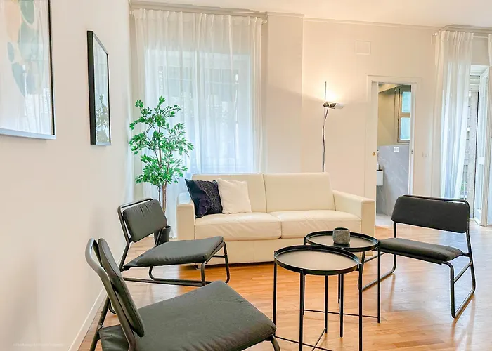 Ranzoni 21 - 15 Min Dal Duomo アパート *