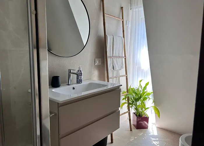 Easy Isola, For An Easy *