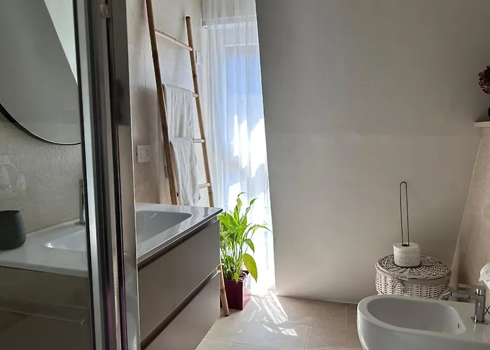 Easy Isola, For An Easy *