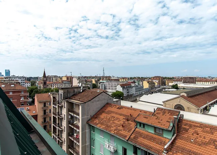 شقة Luxury - Casoretto 36 *