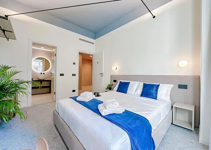 Porta Venezia - Luxy - 6 3*