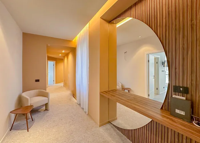 Porta Venezia - Luxy - 6 ゲストハウス ミラノ