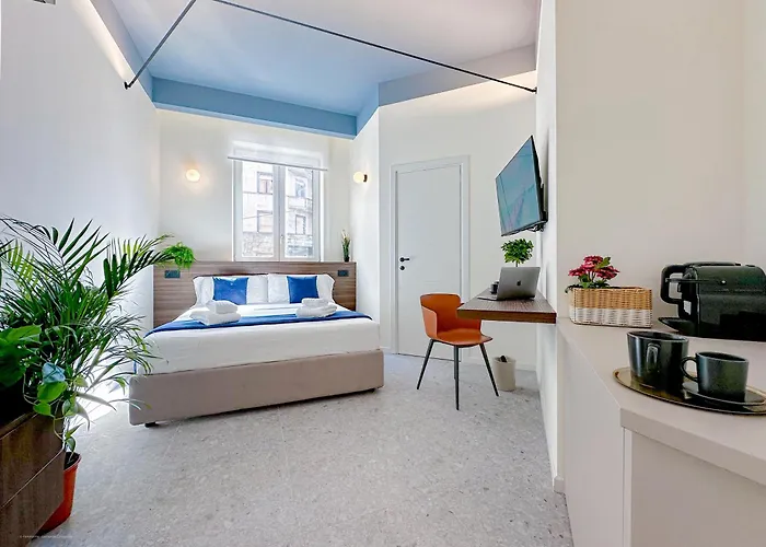 Porta Venezia - Luxy - 6 ゲストハウス ミラノ