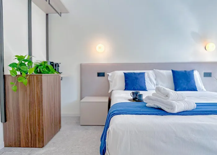 Porta Venezia - Luxy - 6 ゲストハウス