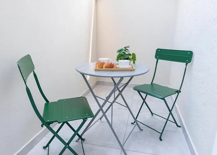 I-Host Grazioli 7 Urban Retreat Apartmán