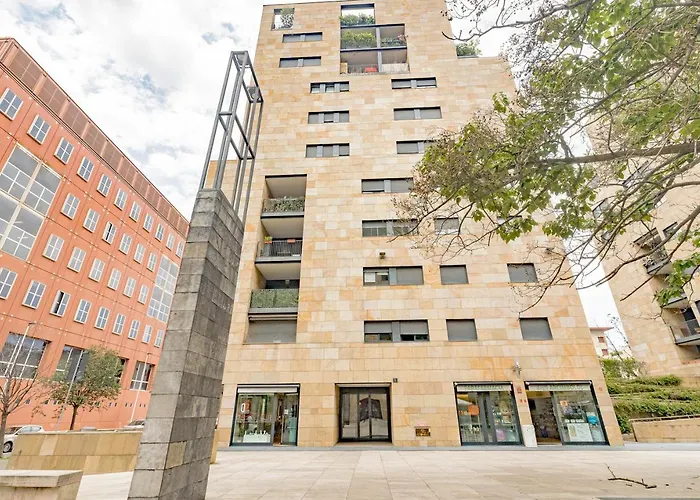 Apartamento Arcimboldi Terrace - Parking Private Included, Free Wifi & Ac