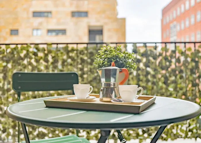 Arcimboldi Terrace - Parking Private Included, Free Wifi & Ac Milão