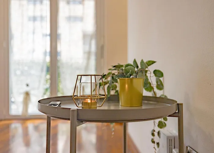 Arcimboldi Terrace - Parking Private Included, Free Wifi & Ac Apartamento *