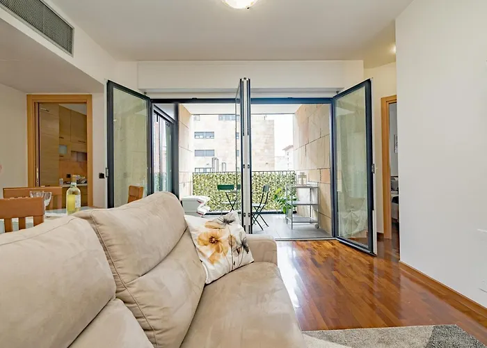 Arcimboldi Terrace - Parking Private Included, Free Wifi & Ac Milão