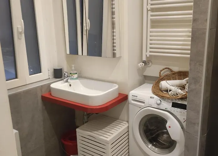 Maria Homes -vitruvio 42 *