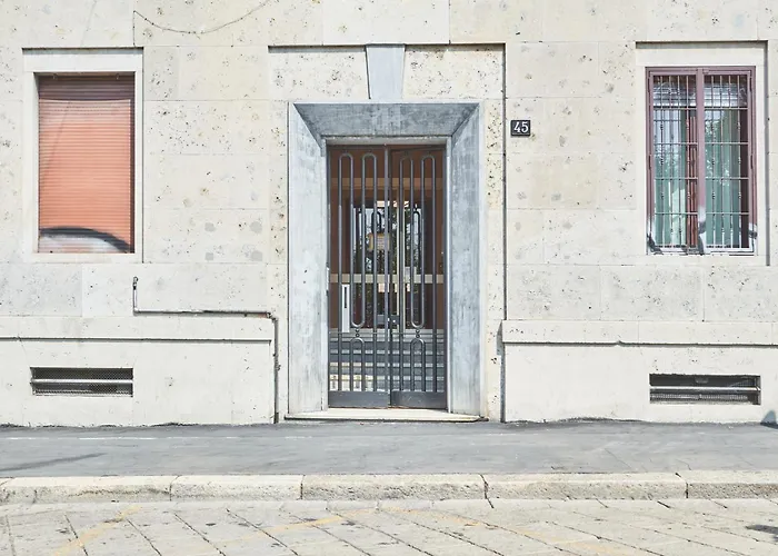 Easylife - - Lodi 45 - Porta Romana Milano