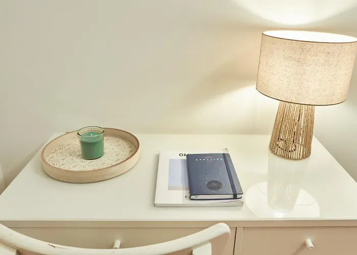 Appartamento Easylife - Accogliente Monolocale Con Arredamento Minimal In Zona Stazione *