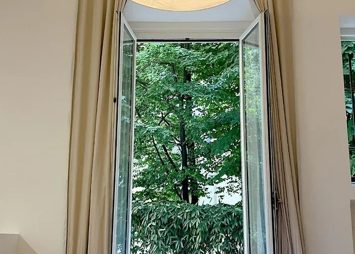 Divini Gae Aulenti * ميلان