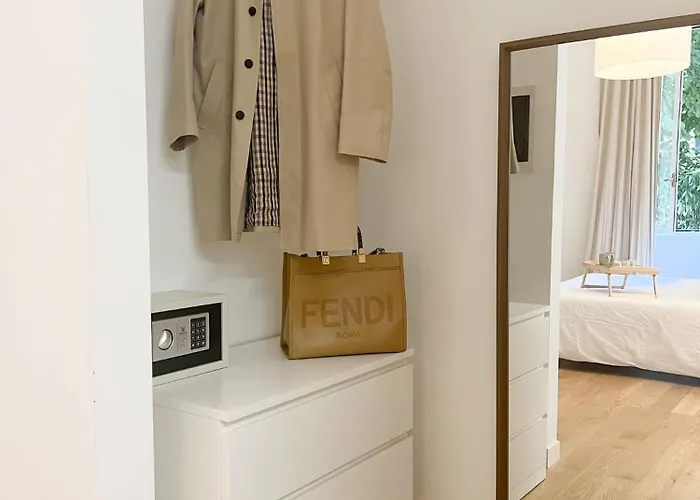 Divini Gae Aulenti * ميلان