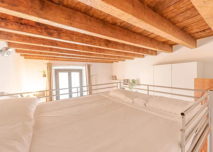 Guest Planet - Rosso - Navigli Area Apartamento Milán