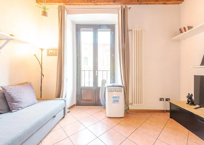 Guest Planet - Rosso - Navigli Area