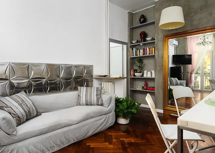 Milano Central Apartment ミラノ